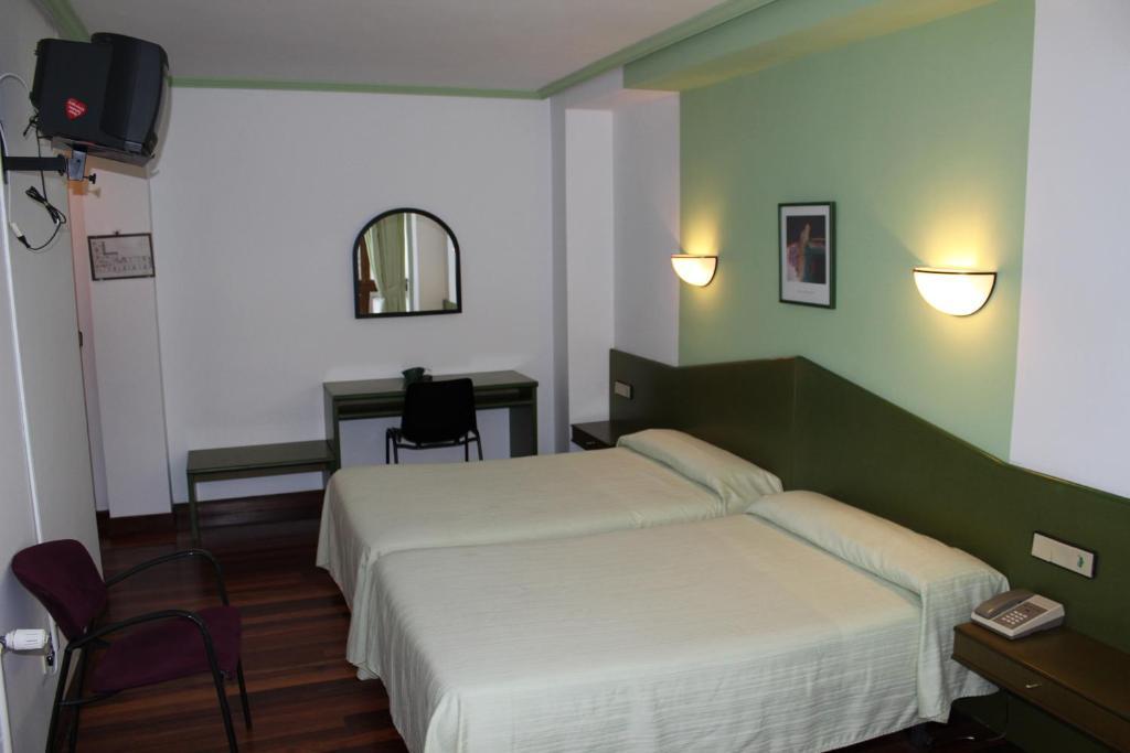 Hotel Sindika Onate Room photo